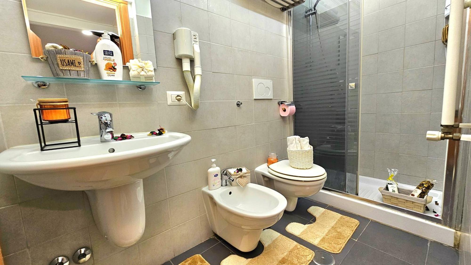 Hotel A Casa Simpatia - Check-In Via Bixio, 41 Rom Exterior foto